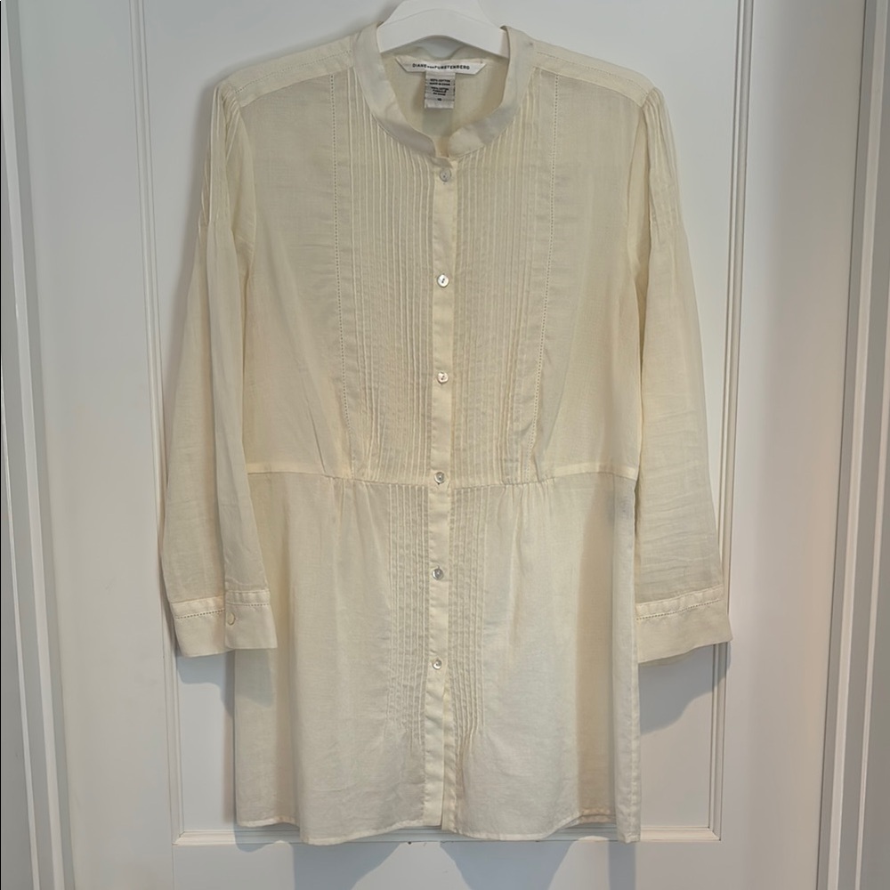 Diane Von Furstenberg 100% cotton Lawrence button down tunic in ivory